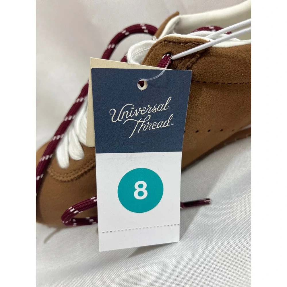 Universal Thread Womens Brown Suede Like Sneakers Low Top Gum Sole Size 8 NWT